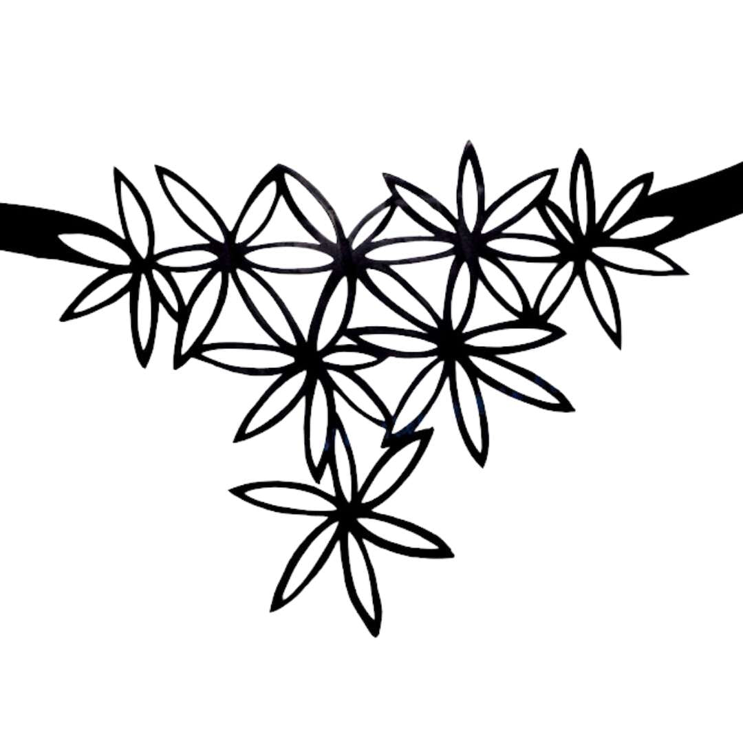 Pentas Star-shaped Flower Statement Choker-4