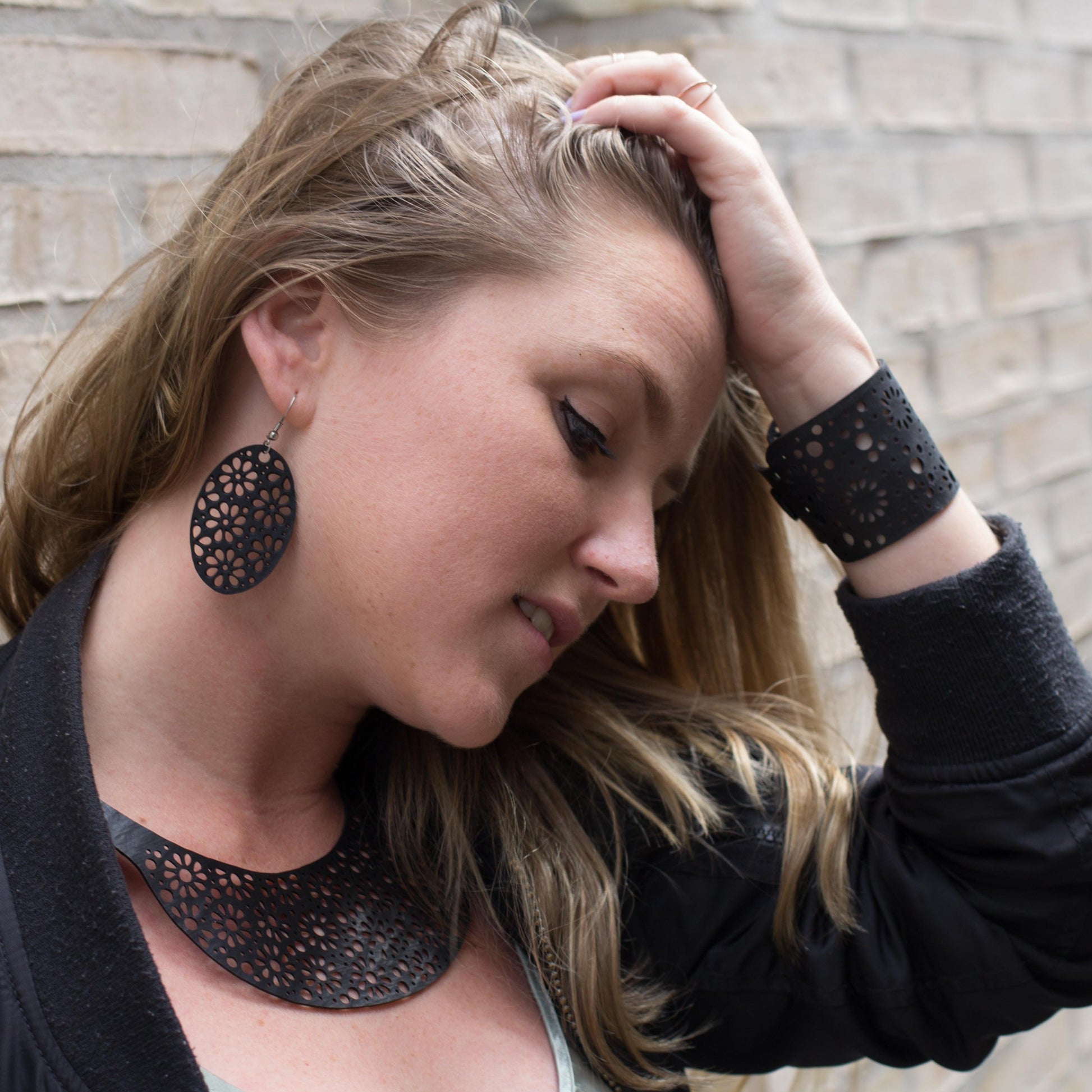 Seraphine (II) Inner Tube Necklace-2